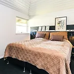 2-room In