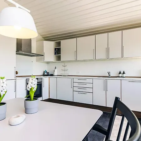 2-room In *